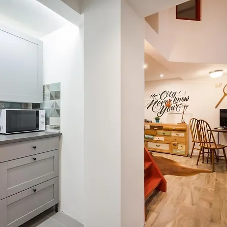 Bohemic Apartment Terrace & Jakuzzi & Sauna بودابست